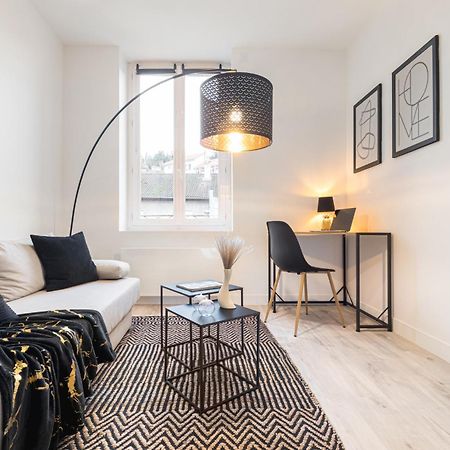 Cinema & Jacuzzi Aux Etoiles - Casabianca Suite Saint-Etienne  Dış mekan fotoğraf